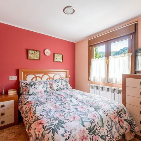 Casa En Campo De Caso Villa Bagian luar foto