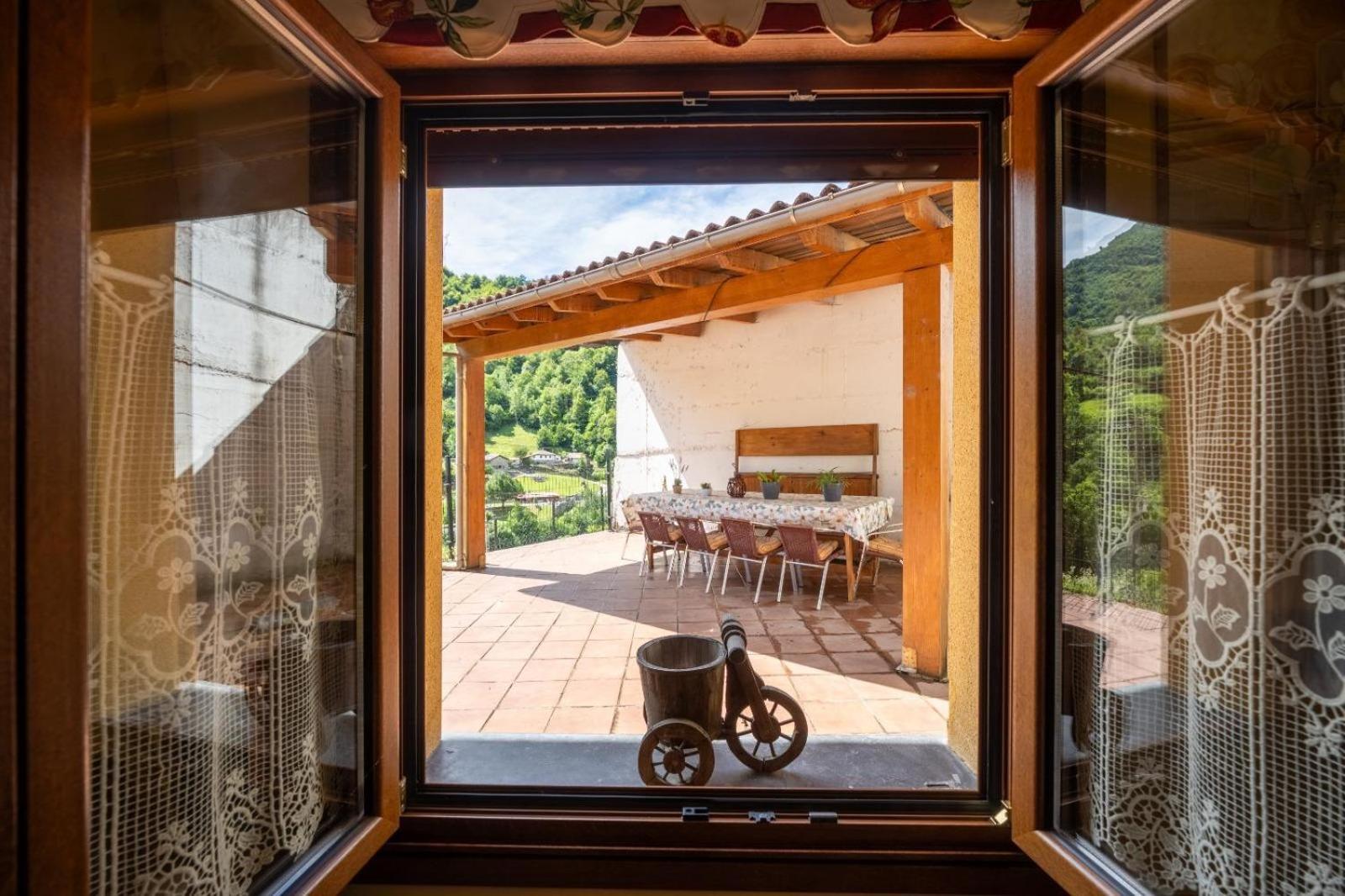 Casa En Campo De Caso Villa Bagian luar foto